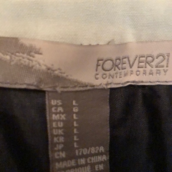 FAUX LEATHER FOREVER 21 - Picture 3 of 4